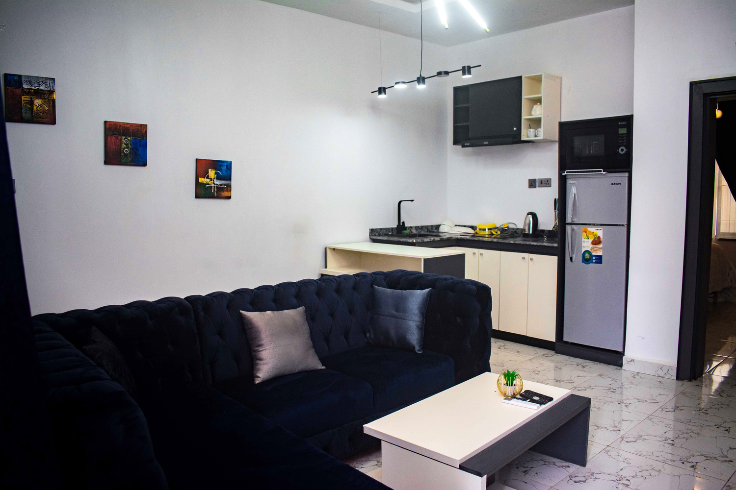 1 Bedroom Small