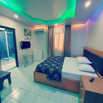 Single Room