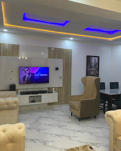 2 Bedroom Peter Oki