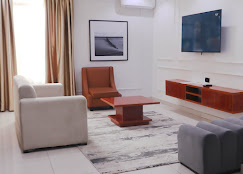 Diplomatic Suite